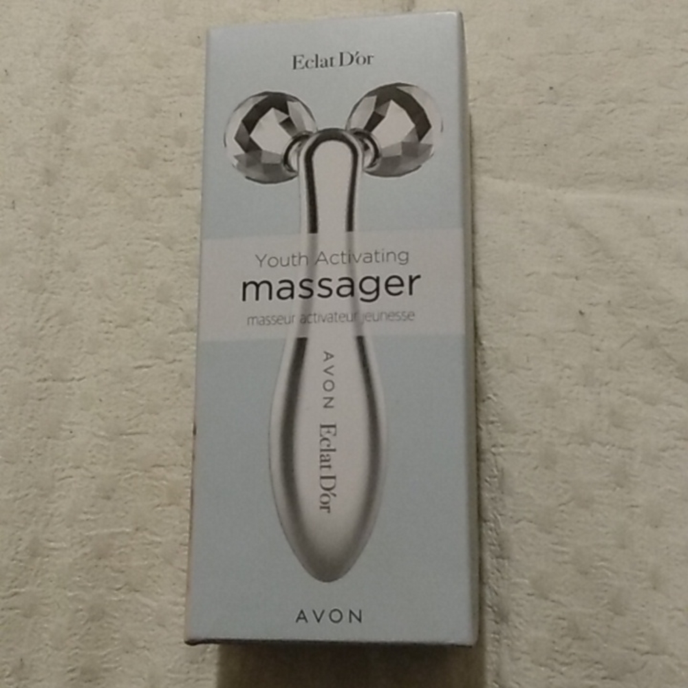 Avon Eclat D'or Youth Activating Massager